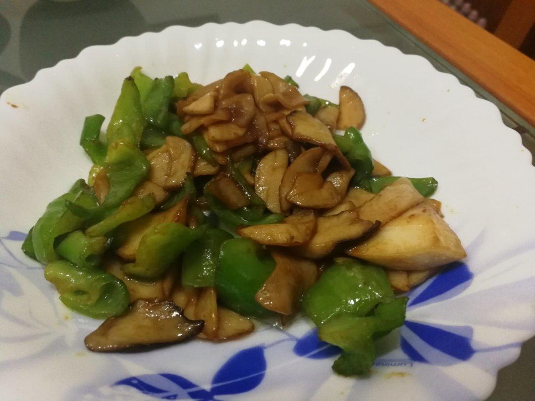 蚝油尖椒杏鲍菇