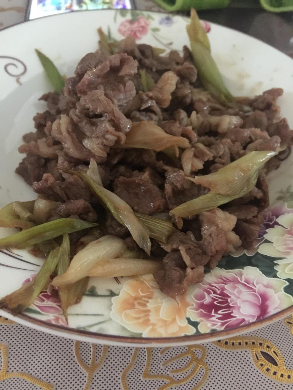 葱爆羊肉