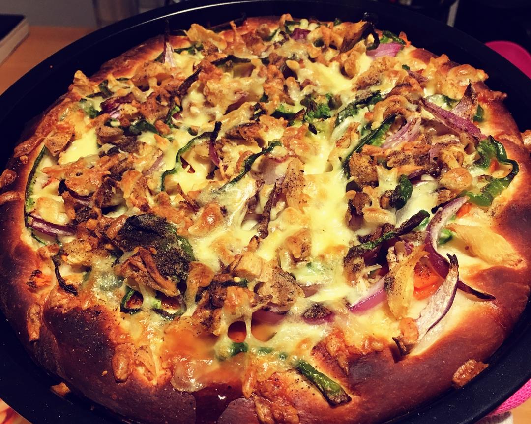 超好吃de黑椒鸡肉披萨（9寸）的做法