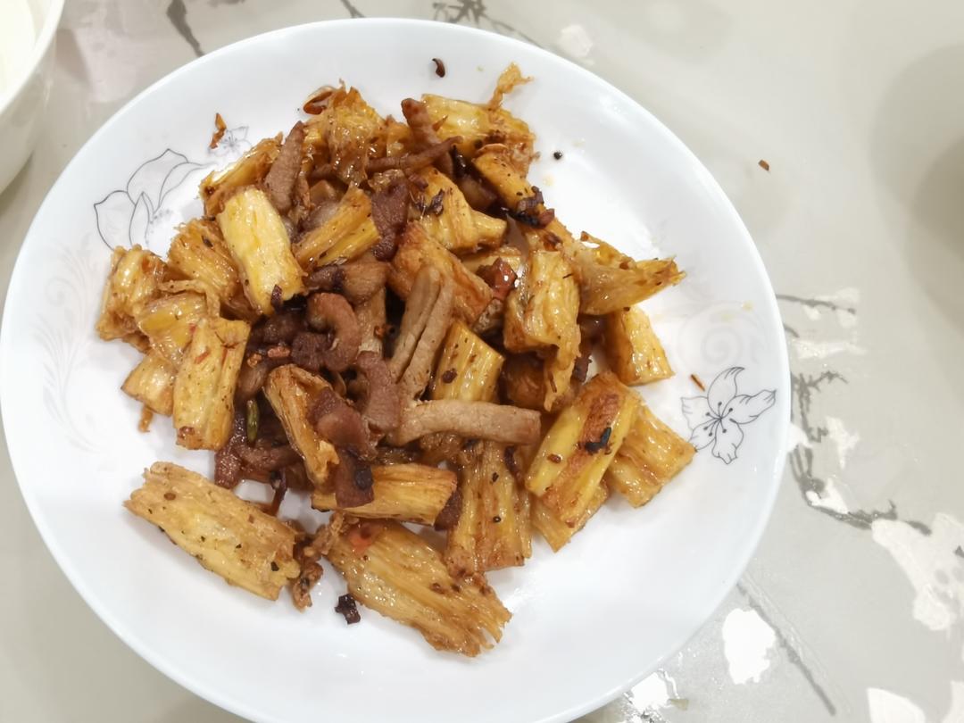 腐竹炒肉