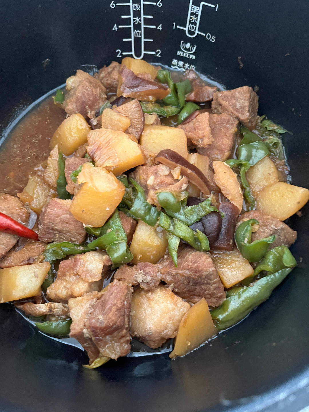 黄焖鸡翅——文怡家常菜