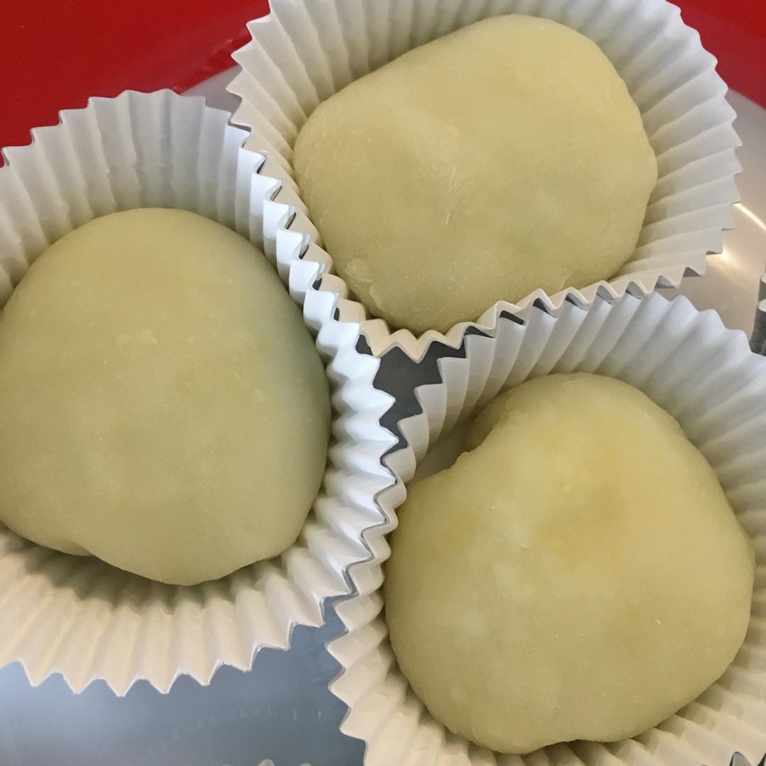 腹黑白胖子——奥利奥雪媚娘