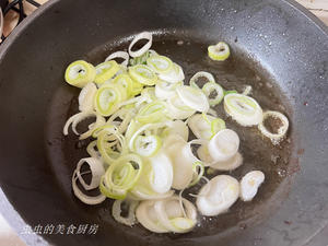 日式葱烧牛肉的做法 步骤4