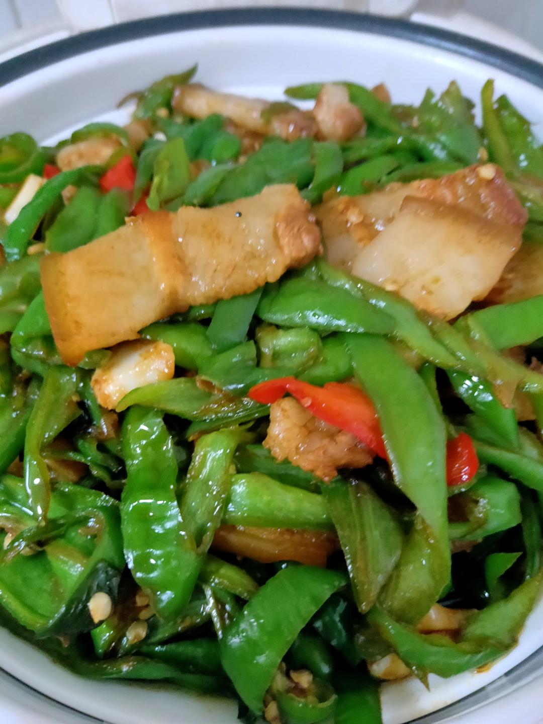 快手辣椒炒五花肉[味好美照烧酱版]