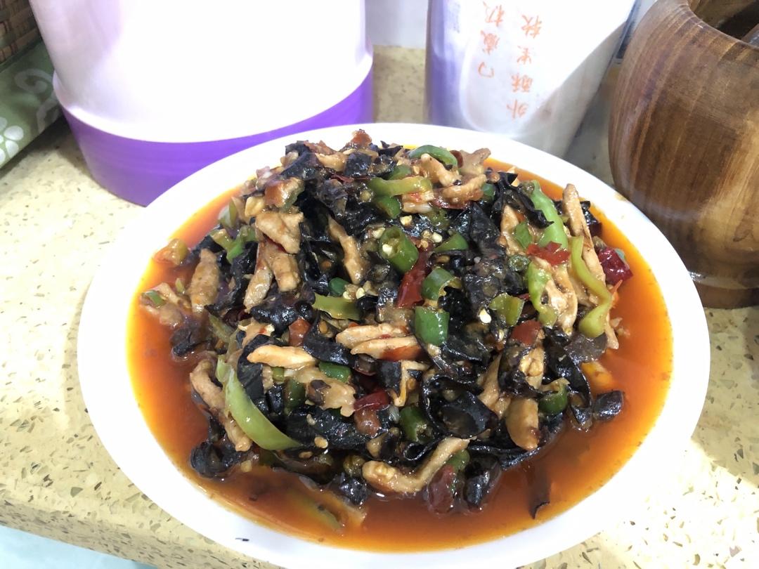 【原创】超下饭的家常川菜-鱼香肉丝（北方口味改良版）