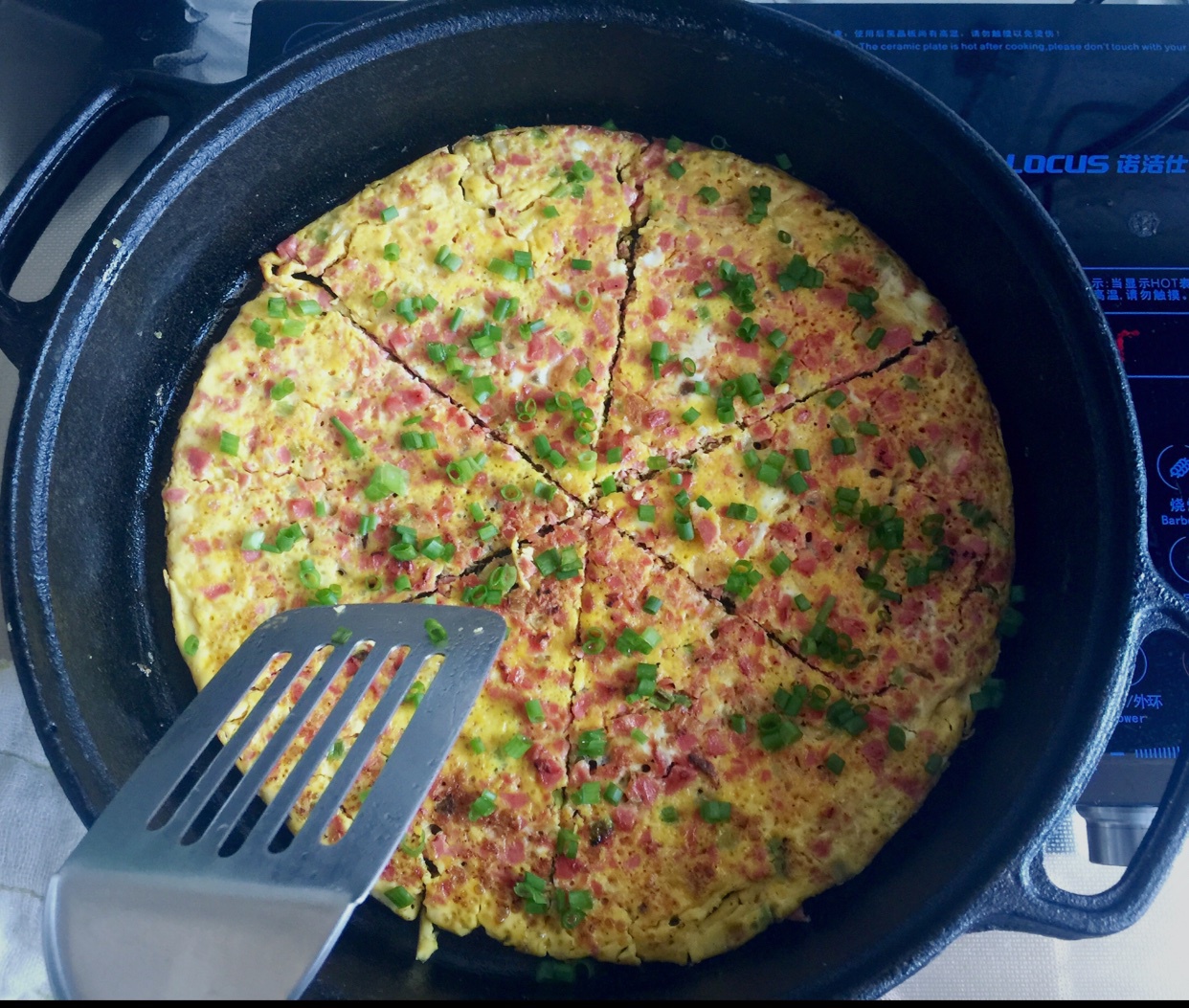 #爱自己，好好吃早餐# 十分钟搞定【芝士蔬菜鸡蛋饼】