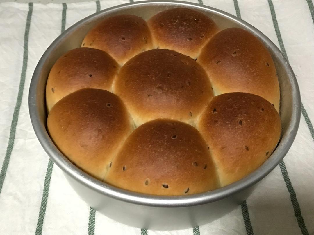 【视频】亚麻籽小餐包～可以手撕哦