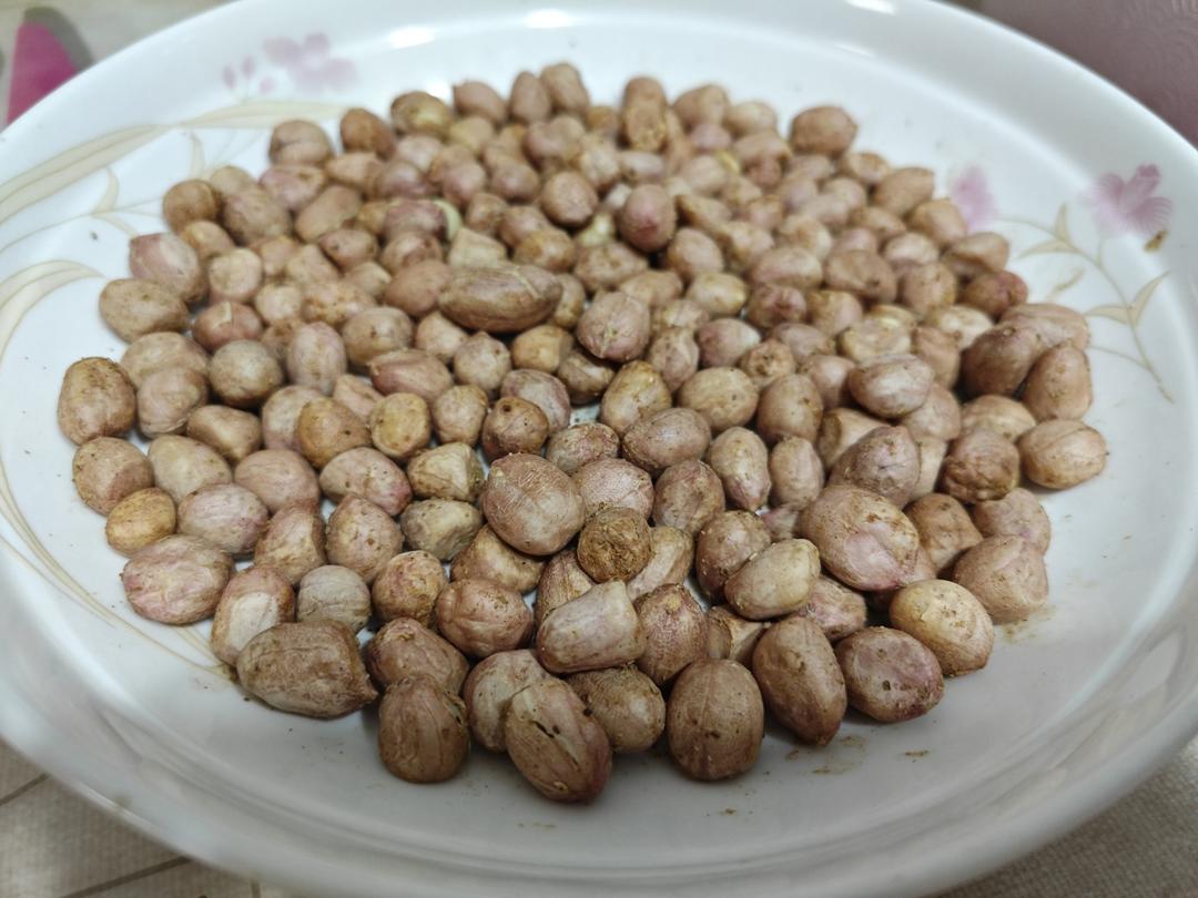 简易微波炉椒盐脆皮花生
