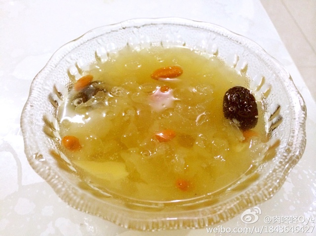 红枣银耳汤
