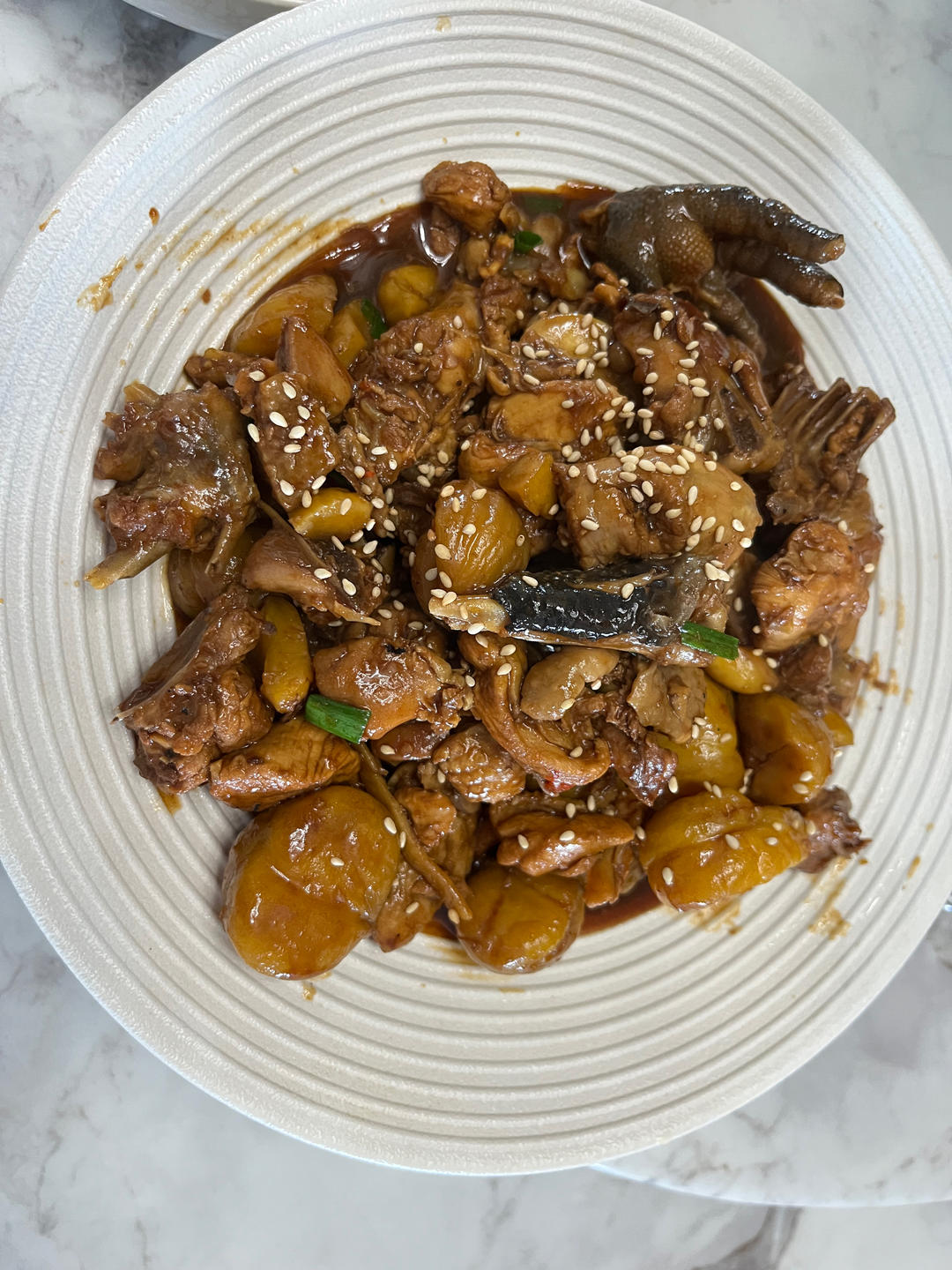 秋天里的美味【板栗烧鸡】含板栗不糊汤的小秘诀
