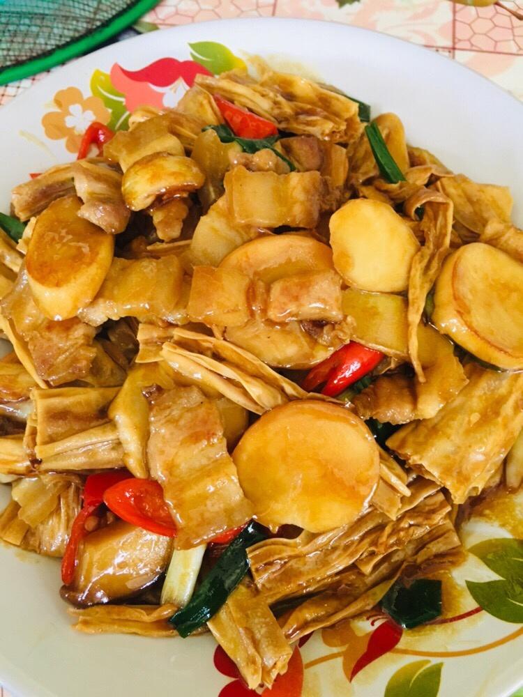 红烧腐竹杏鲍菇的做法