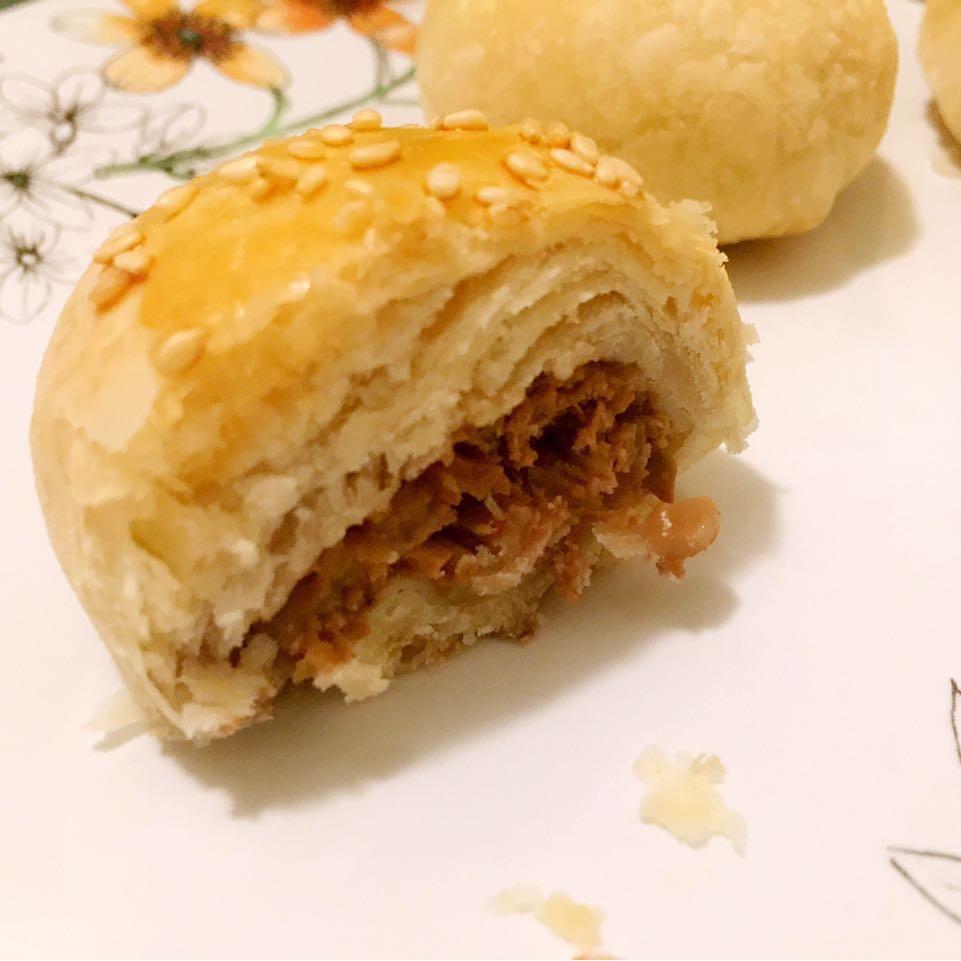 泳式鲜肉榨菜月饼