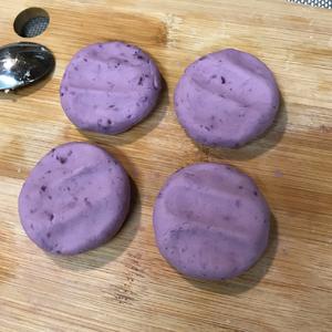 芋泥紫薯糯米饼的做法 步骤4