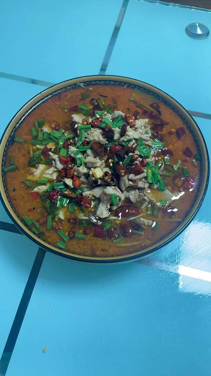 家庭版水煮肉片（改良版，微辣，不勾芡，超下饭‼️）