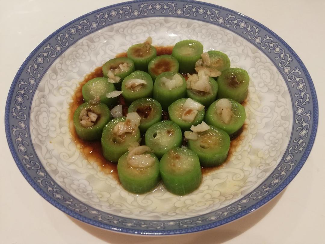蒜蓉蒸丝瓜