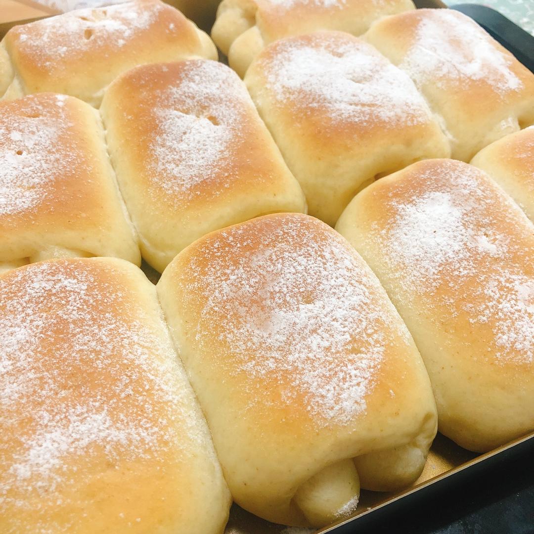 软到不知所措的牛奶卷