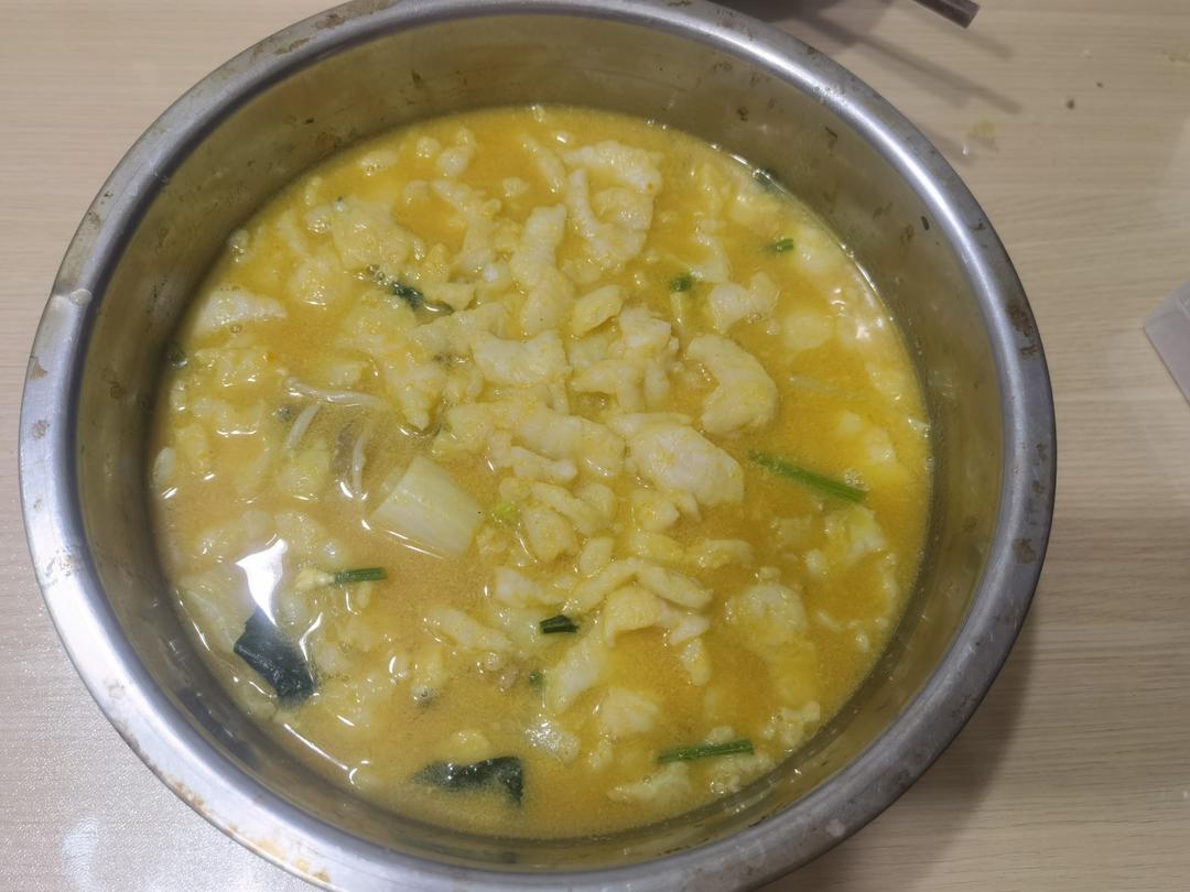 酸汤肥牛金针菇