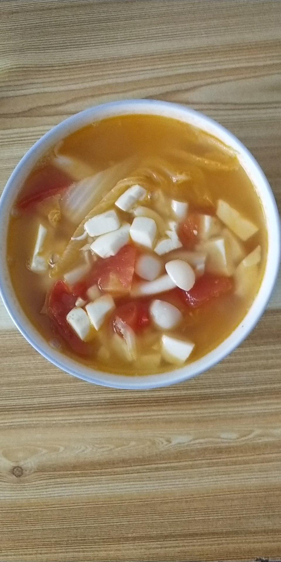 番茄豆腐海鲜菇汤