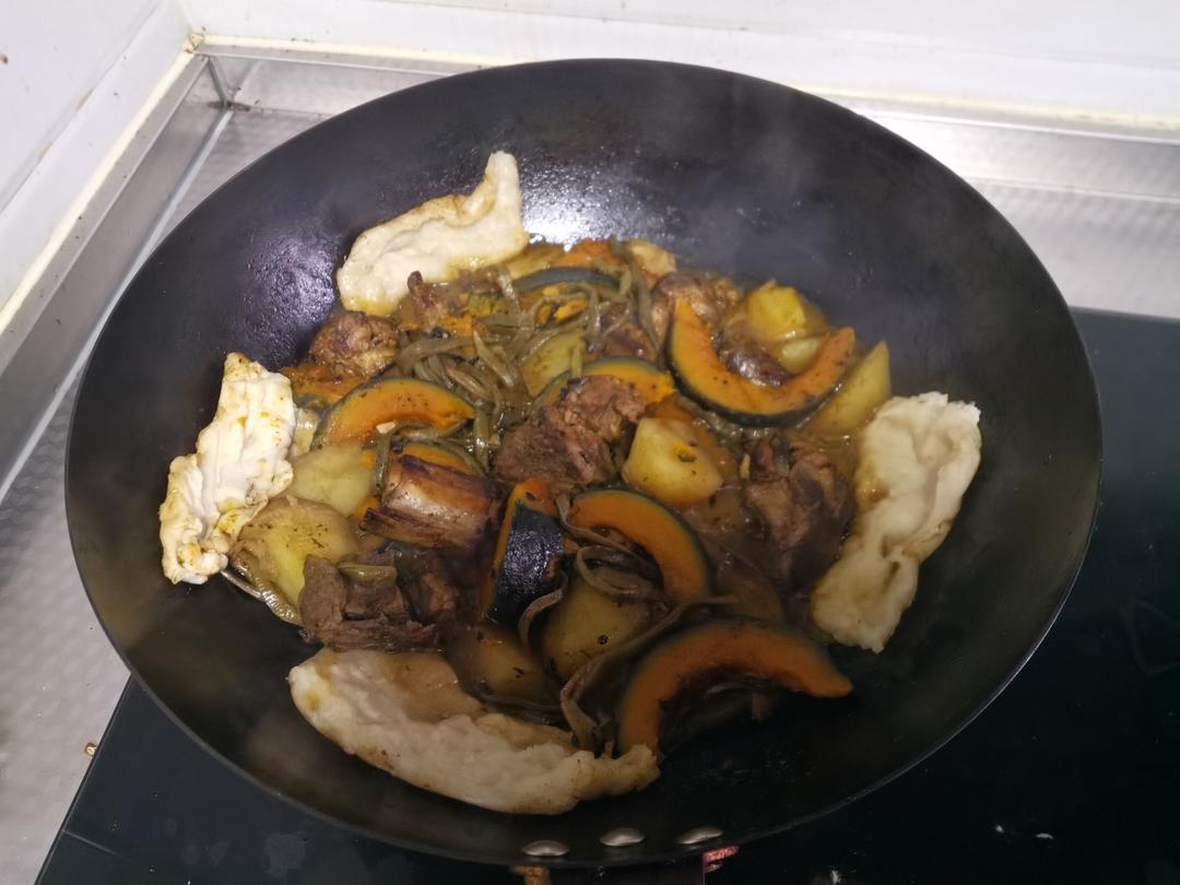 硬菜代表--排骨炖豆角土豆（豆角焖面胚子）