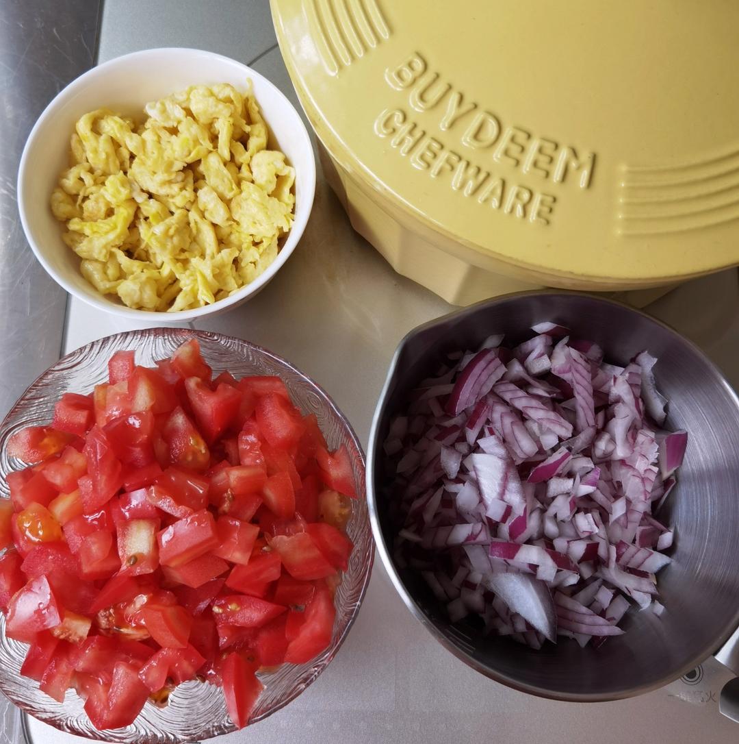 排骨茄子焖面【8月北鼎珐琅铸铁锅食谱】