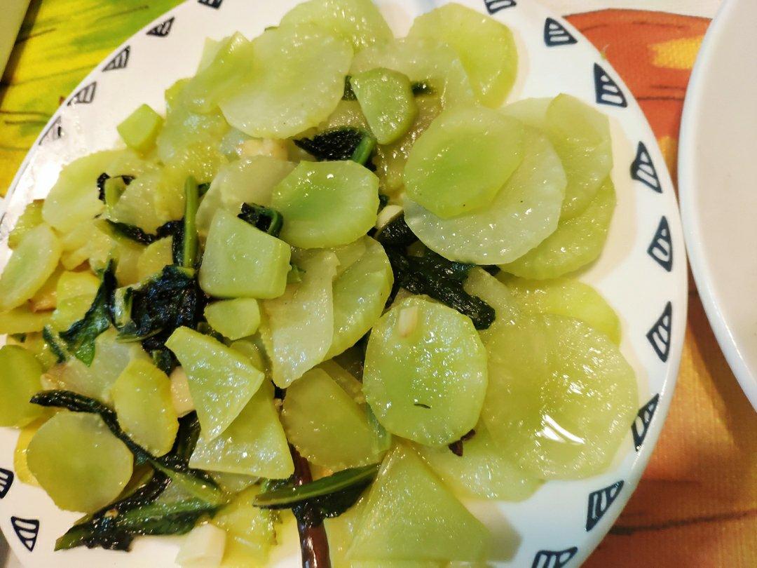 莴笋炒肉