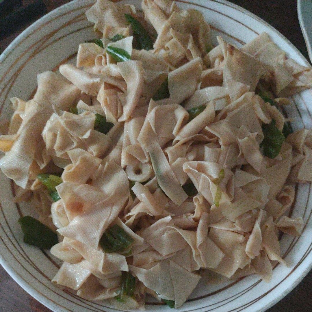 干豆腐炒尖椒