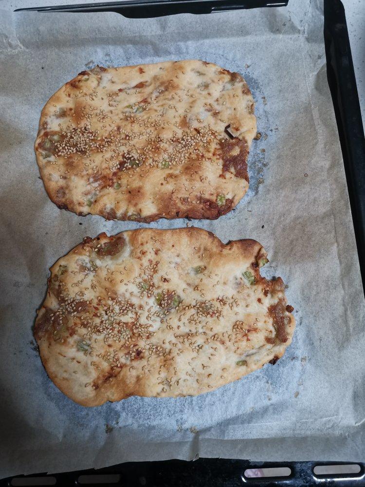 又香又酥的酸菜鲜肉锅盔