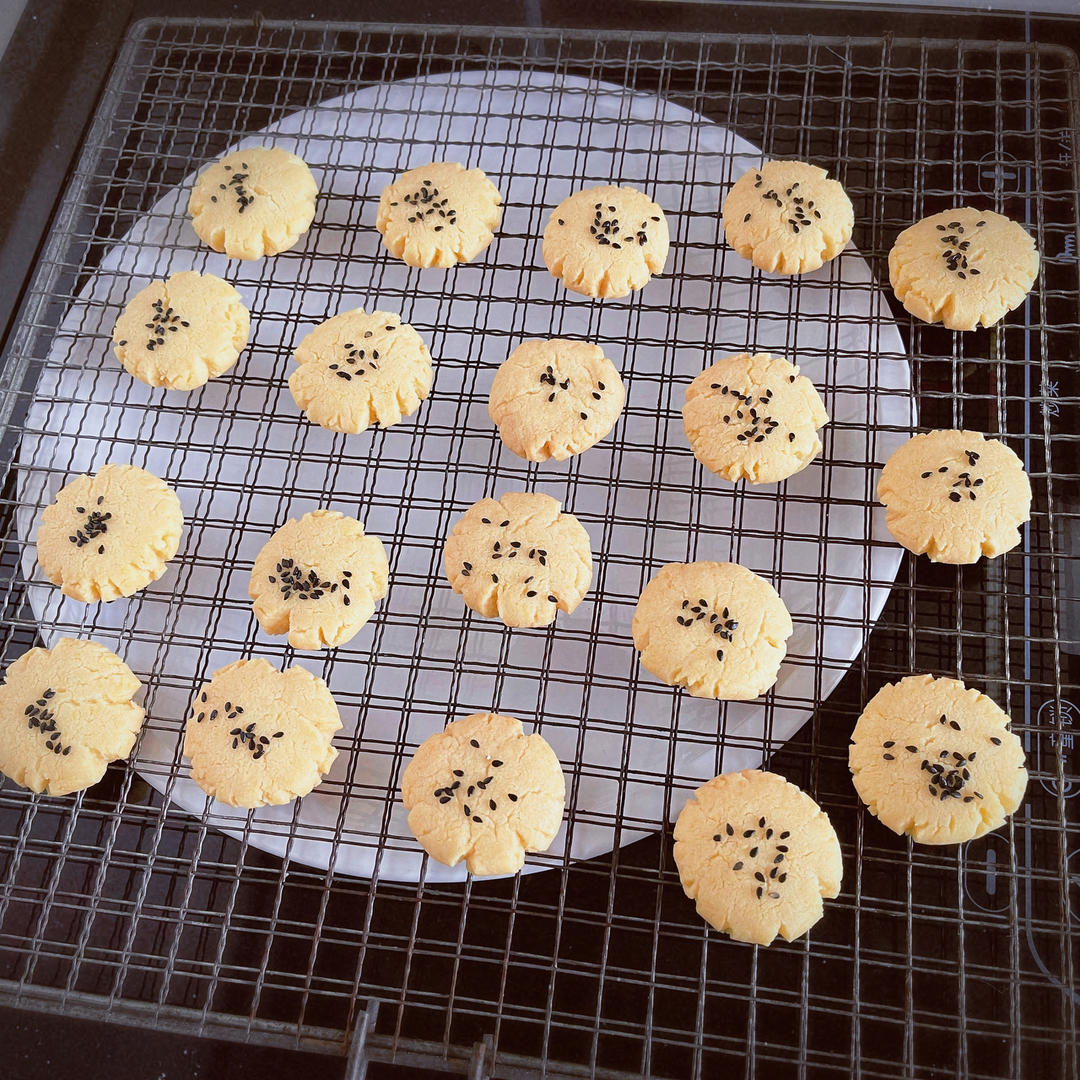 酥到掉渣的迷你小桃酥