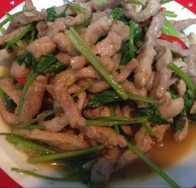 香菜炒牛肉丝