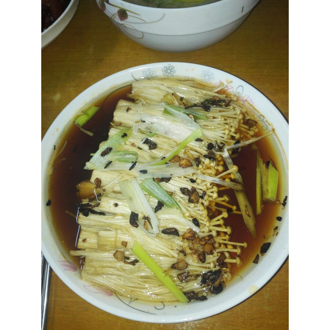 油泼金针菇