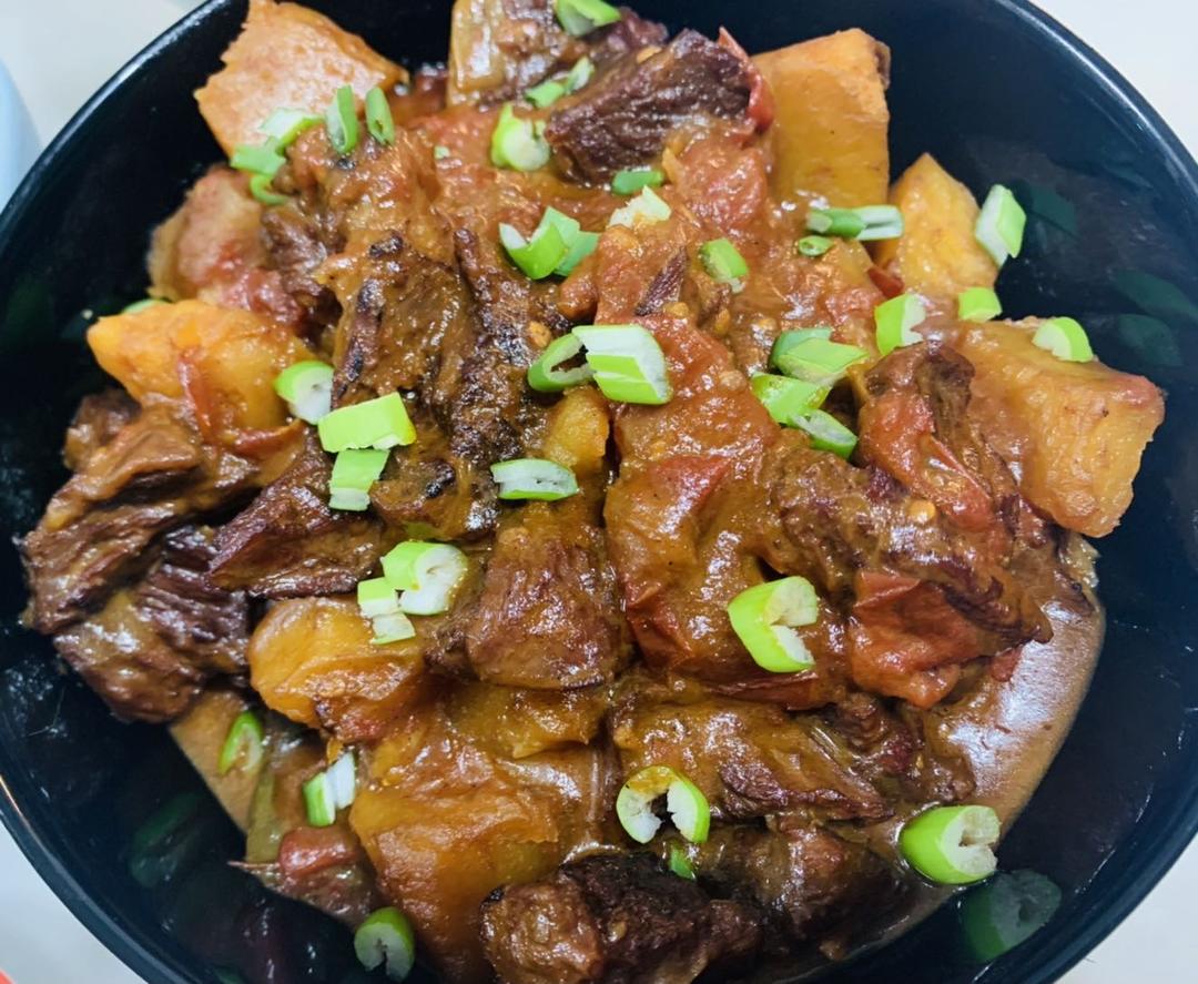 金牌🥇西红柿土豆炖牛腩