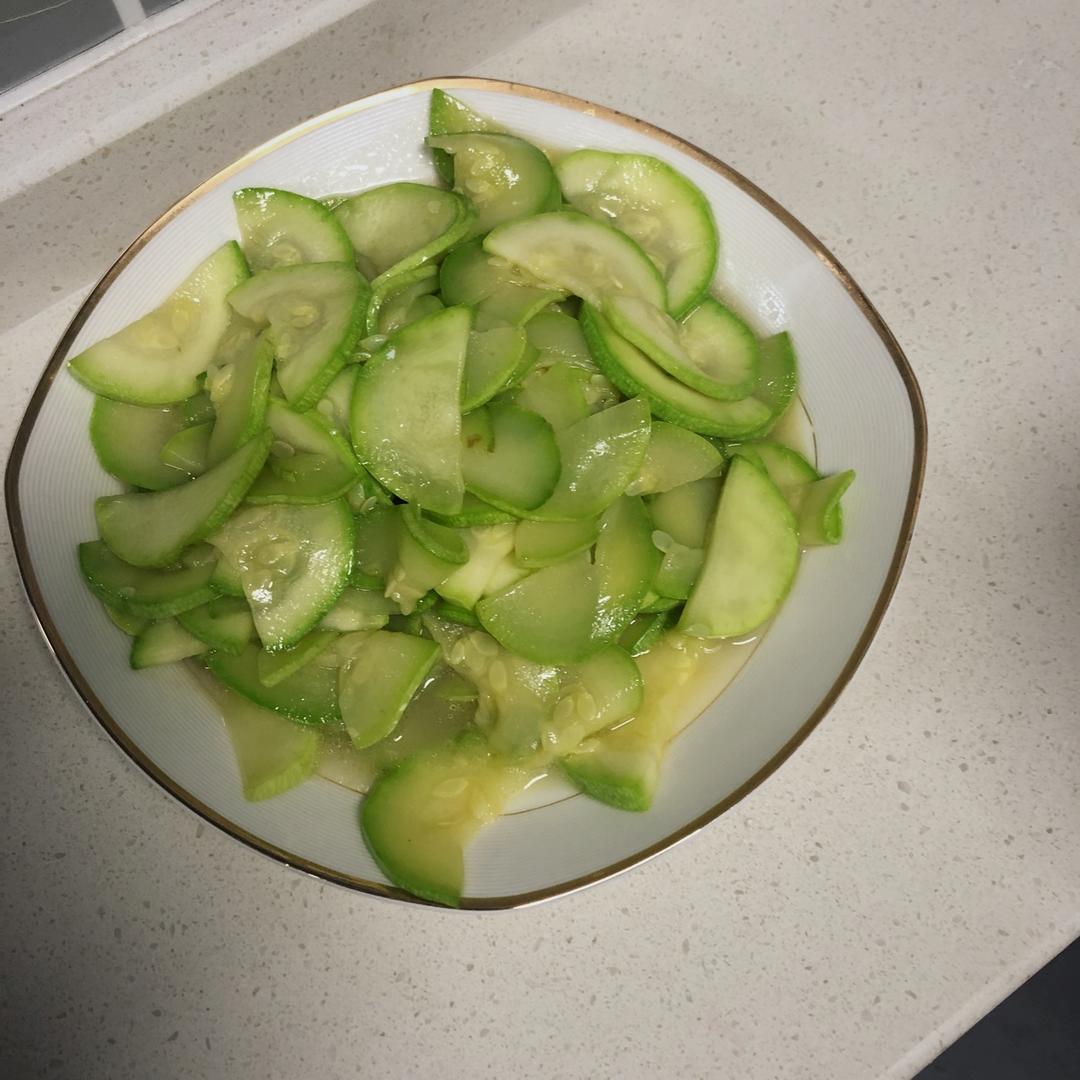 清炒西葫芦