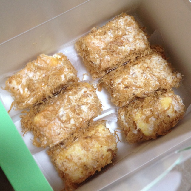 肉松蛋糕卷