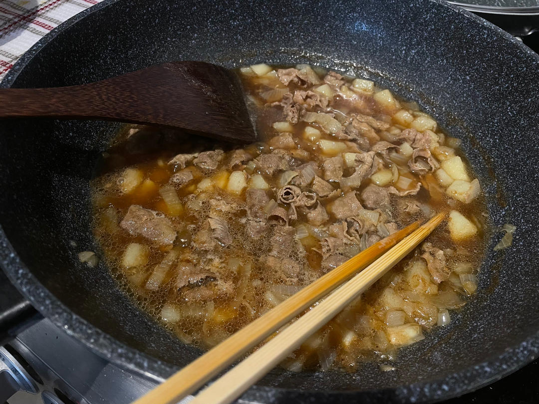 好吃到舔碗底的土豆肥牛拌饭