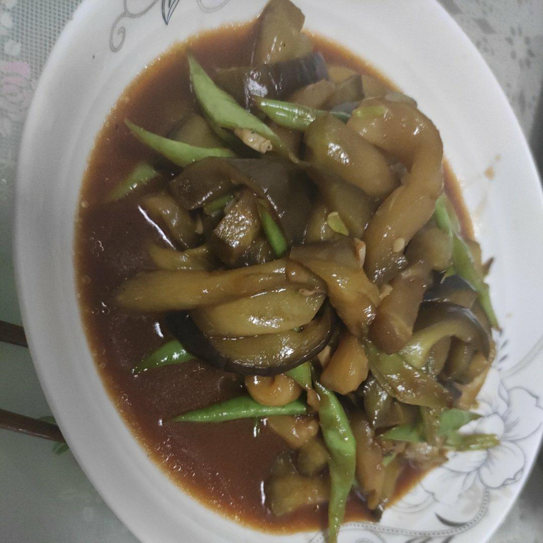 豆角炒茄子（又软又紫的秘诀）
