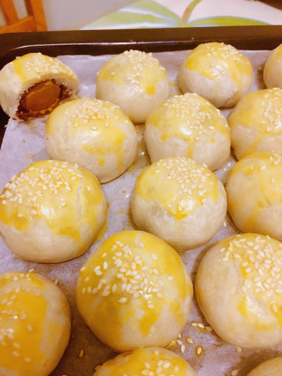 蛋黄酥
