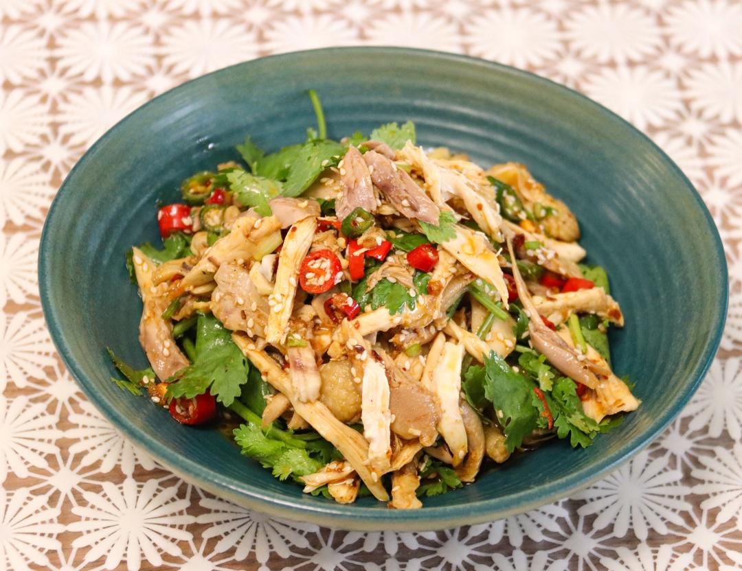 liangunjianpanagahdxcud58yc3b做的家庭版的手撕鸡