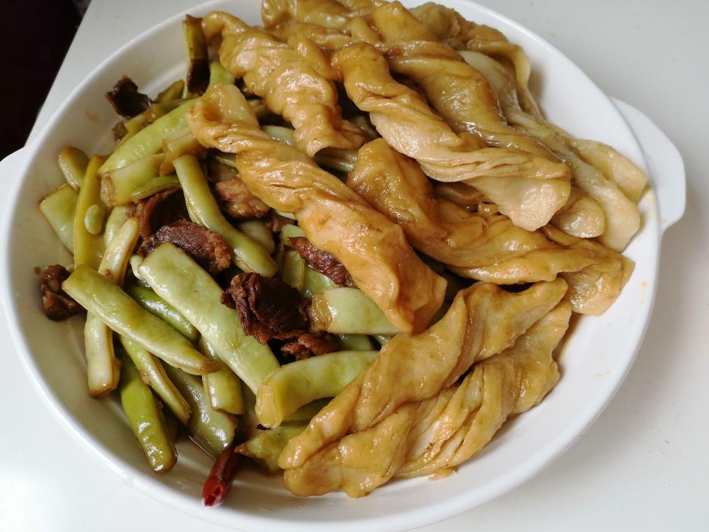 豆角粘卷子的做法