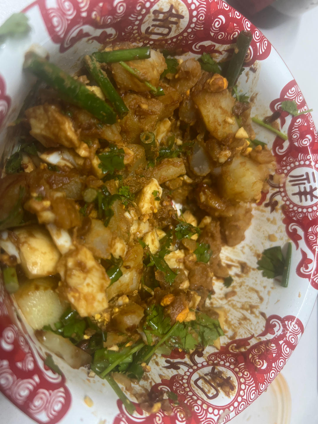 土豆块拌鸡蛋