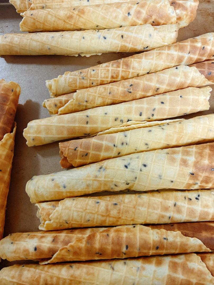 黑芝麻手工鸡蛋卷