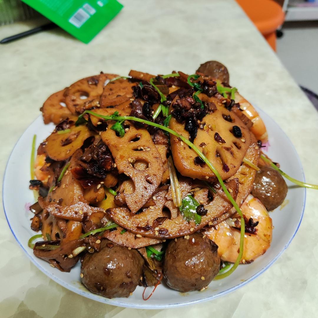 家庭聚会被赞爆的～麻辣香锅 今天这道菜太给撑场面了