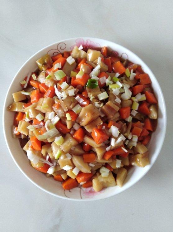 酸甜的开胃菜-  糖醋藕丁