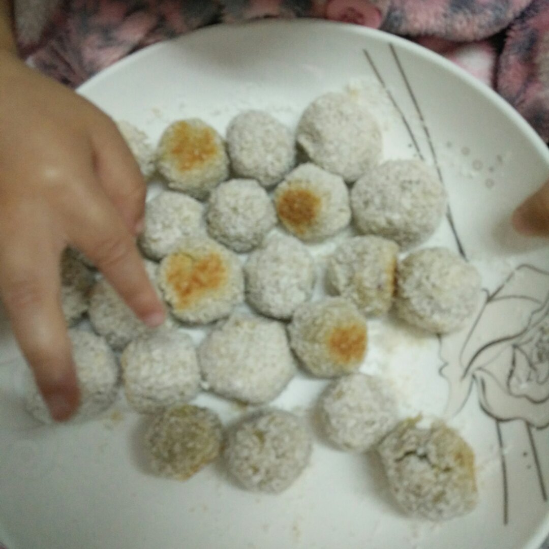 麦片红薯椰蓉球～烤箱版-年夜饭必备甜点！