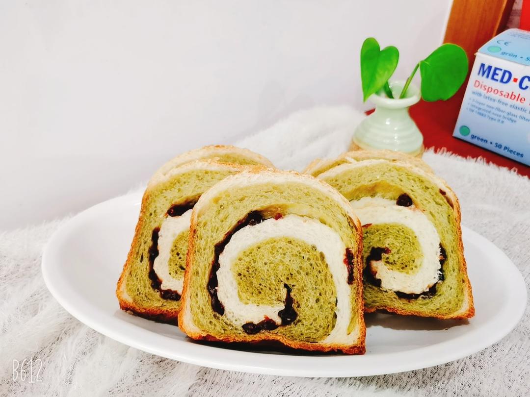 蜜豆抹茶双色吐司（波兰种）