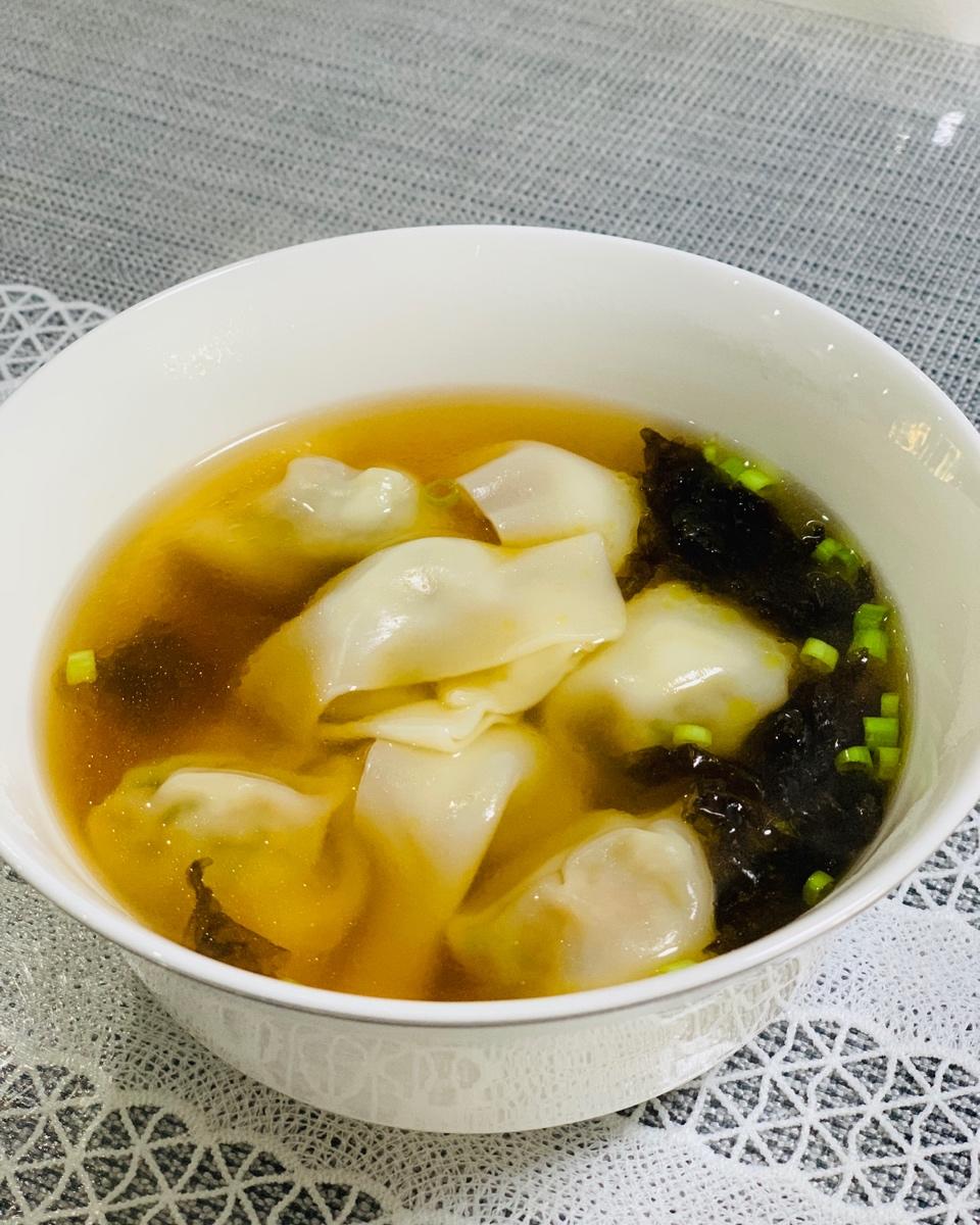 牛肉菠菜胡萝卜馄饨