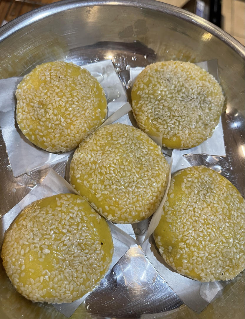 南瓜饼（简单易做）【蒸、煎、烤、花生馅】