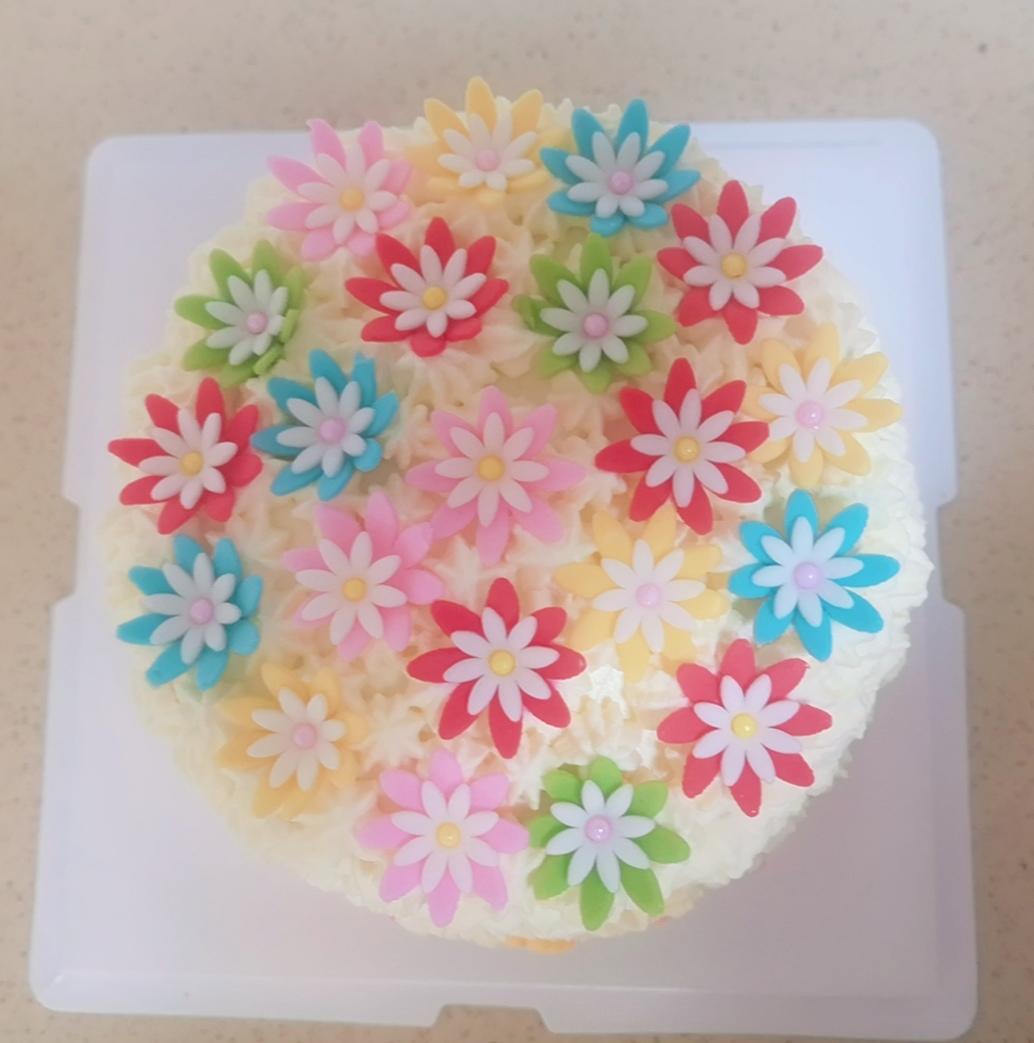 草莓芒果奶油蛋糕