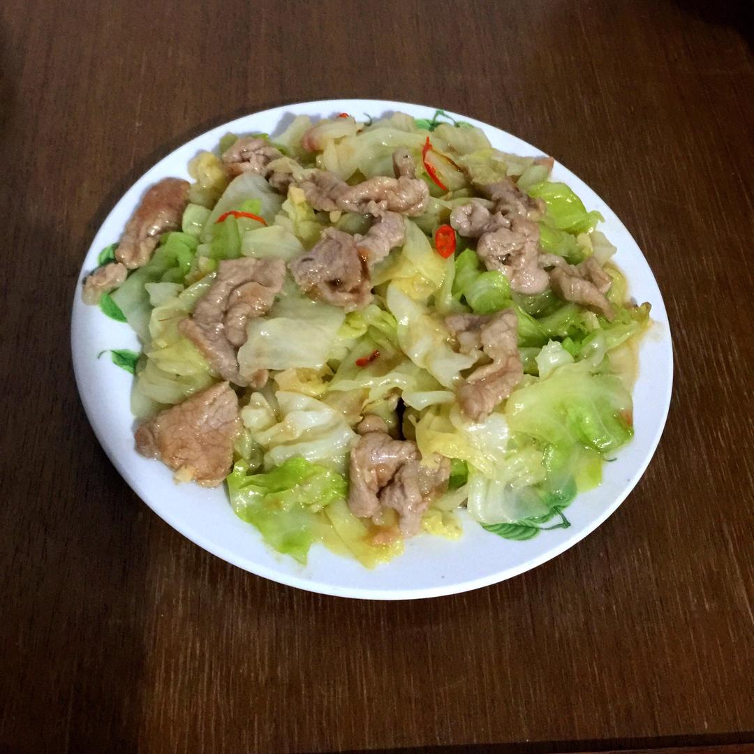 包菜炒肉片的做法