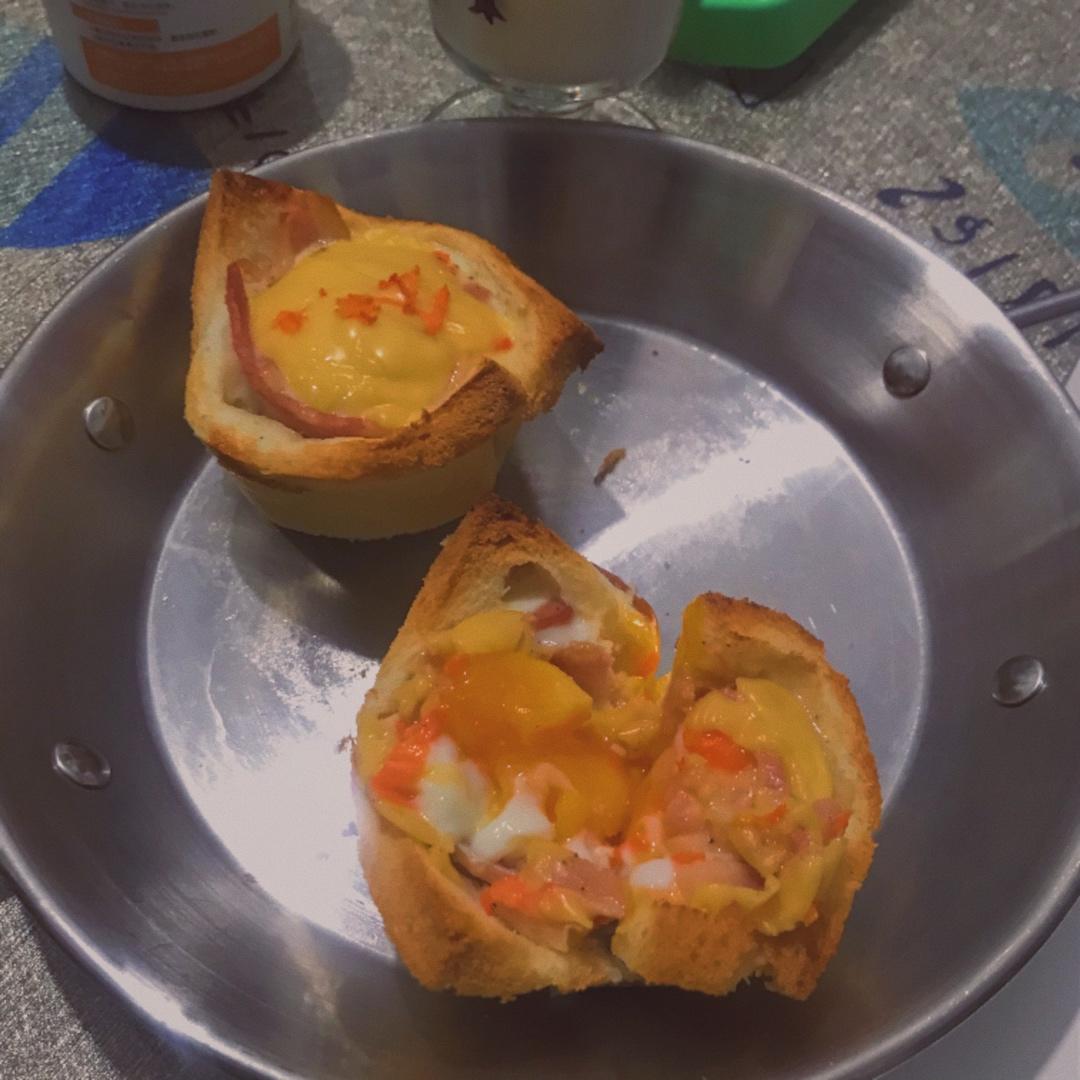 培根鸡蛋吐司杯