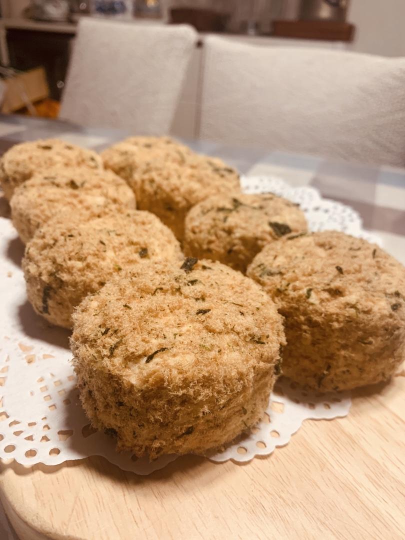 肉松小贝（小四卷）